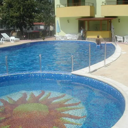 Persey Holiday 3* Slăntjev Brjag