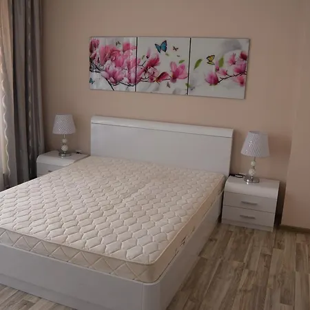 Persey Holiday Slăntjev Brjag